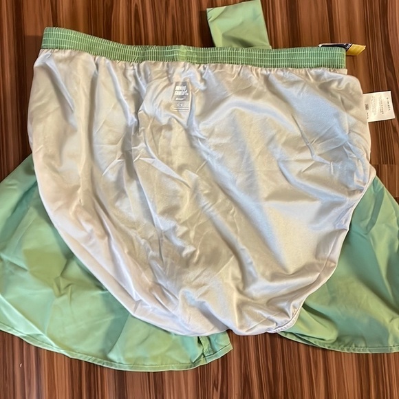 Nwt Moving Comfort Running Shorts Size Large - Picture 11 of 13